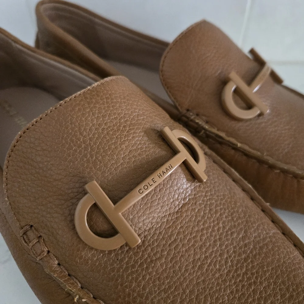 Cole Haan Tully Driver Women's Leather Flat Loafers Brown Tan Horsebit Size 8 - Picture 3 of 9